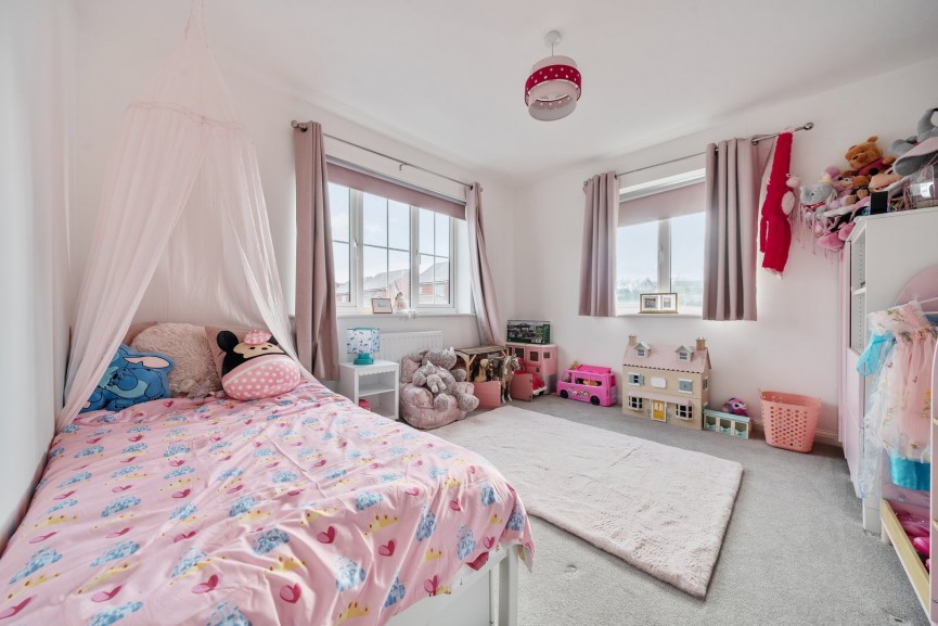 3 bedroom House for Sale Severus Orchard, Shefford, Bedfordshire