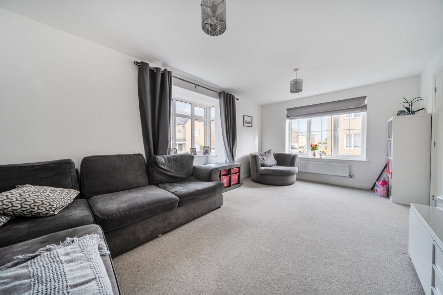 3 bedroom House for Sale Severus Orchard, Shefford, Bedfordshire