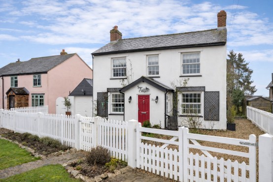 Lower Road, Breachwood Green, Hitchin, Hertfordshire