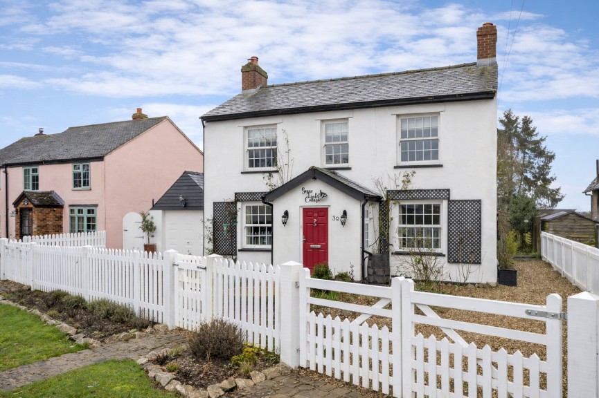 4 bedroom House for Sale Lower Road, Breachwood Green, Hitchin, Hertfordshire