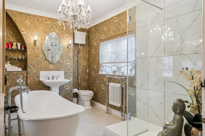 4 bedroom House for Sale Lower Road, Breachwood Green, Hitchin, Hertfordshire