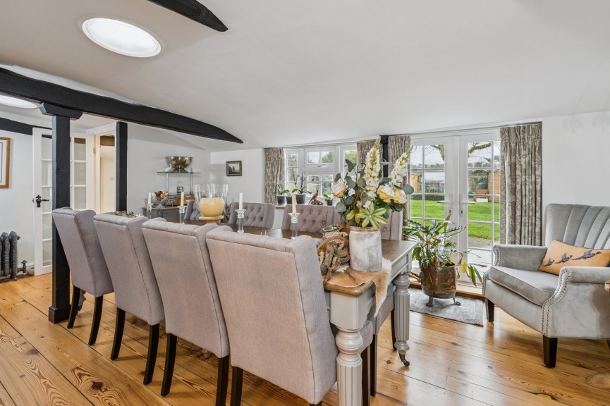 4 bedroom House for Sale Lower Road, Breachwood Green, Hitchin, Hertfordshire