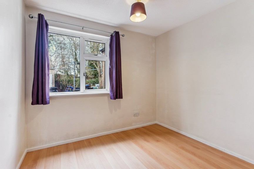 2 bedroom Flat for Sale Ickleford, Hitchin, Hertfordshire