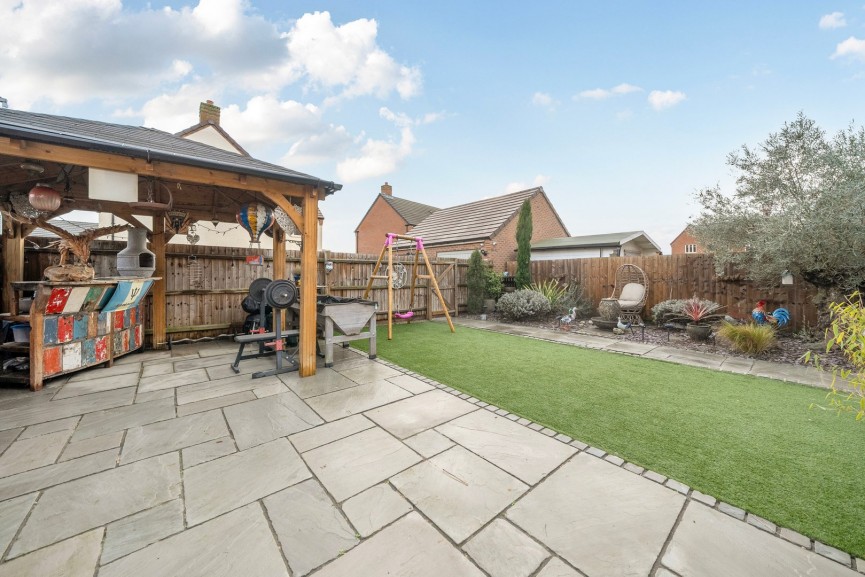 3 bedroom House for Sale Lower Stondon, Henlow, Bedfordshire