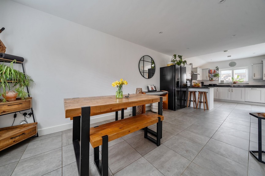 3 bedroom House for Sale Lower Stondon, Henlow, Bedfordshire