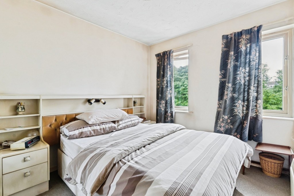 Redoubt Close, Hitchin, Hertfordshire