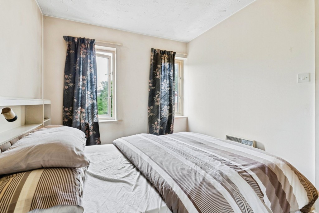 Redoubt Close, Hitchin, Hertfordshire