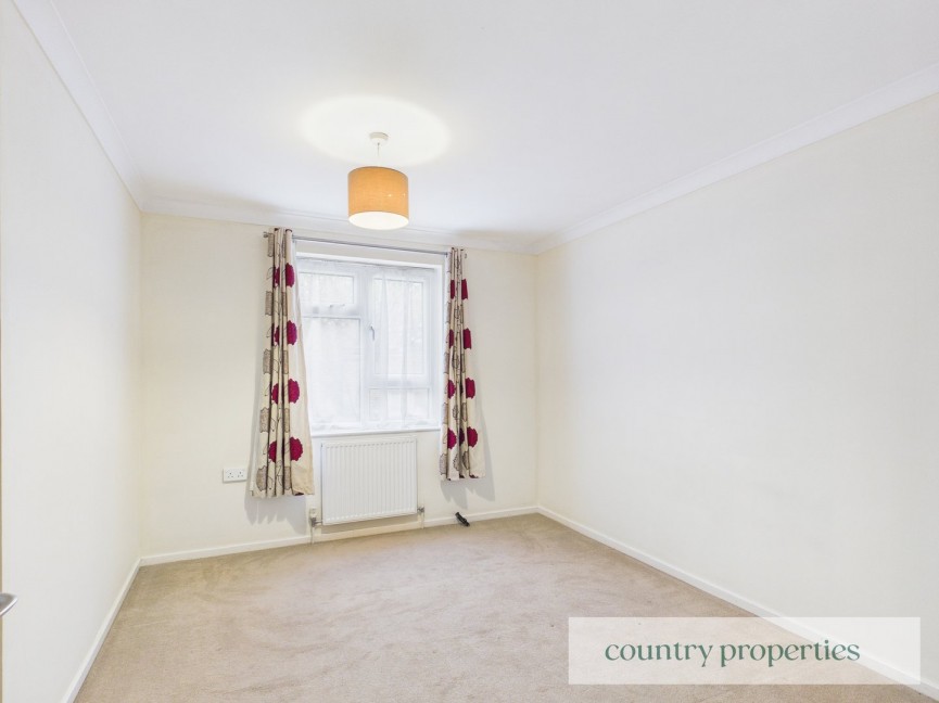 1 bedroom Flat for Sale Jackdaws, Welwyn Garden City, Hertfordshire