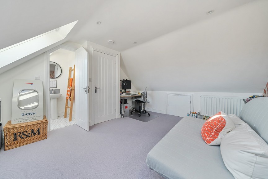 4 bedroom House for Sale Hardy Way, Fairfield, Bedfordshire