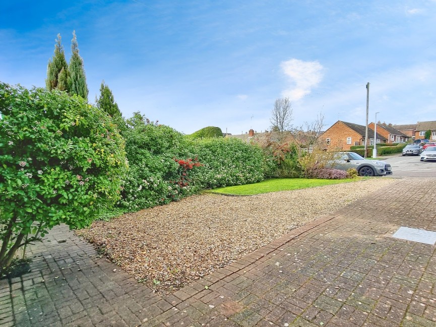 4 bedroom Bungalow for Sale Gravenhurst, Bedfordshire