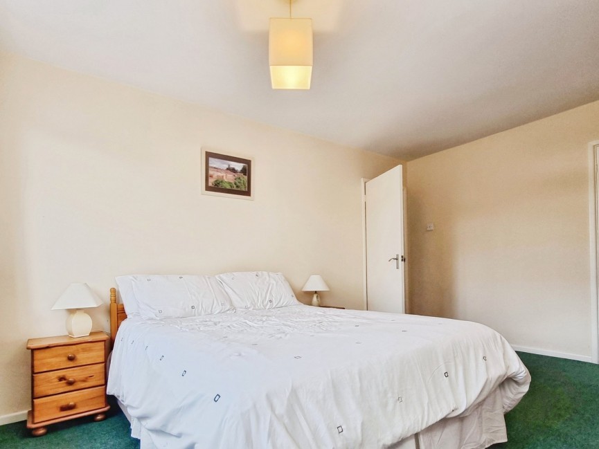 4 bedroom Bungalow for Sale Gravenhurst, Bedfordshire