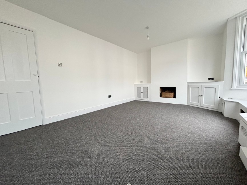 4 bedroom House for Letting Hitchin Street, Biggleswade, Bedfordshire