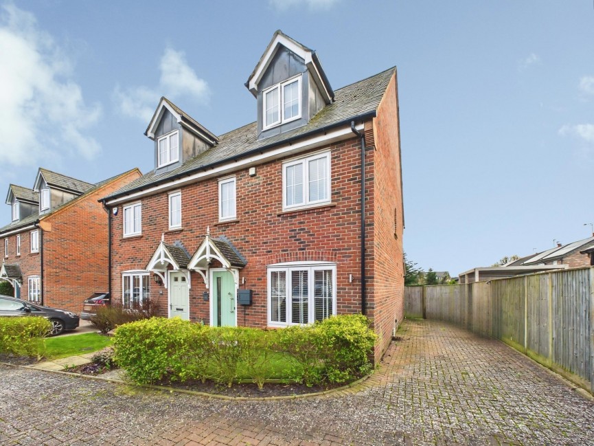 3 bedroom House for Sale Offley, Hitchin, Hertfordshire