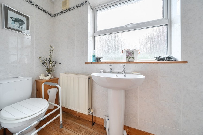 3 bedroom House for Sale Harlington Road, Sundon, Bedfordshire