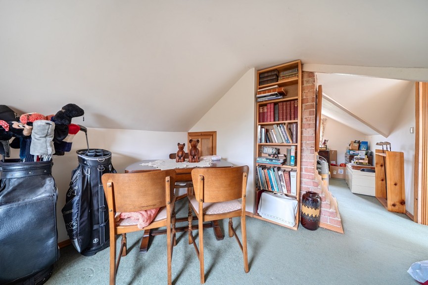 3 bedroom House for Sale Harlington Road, Sundon, Bedfordshire