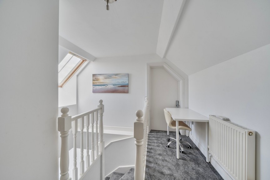 2 bedroom Flat for Letting Kingsley Avenue, Fairfield, Bedfordshire