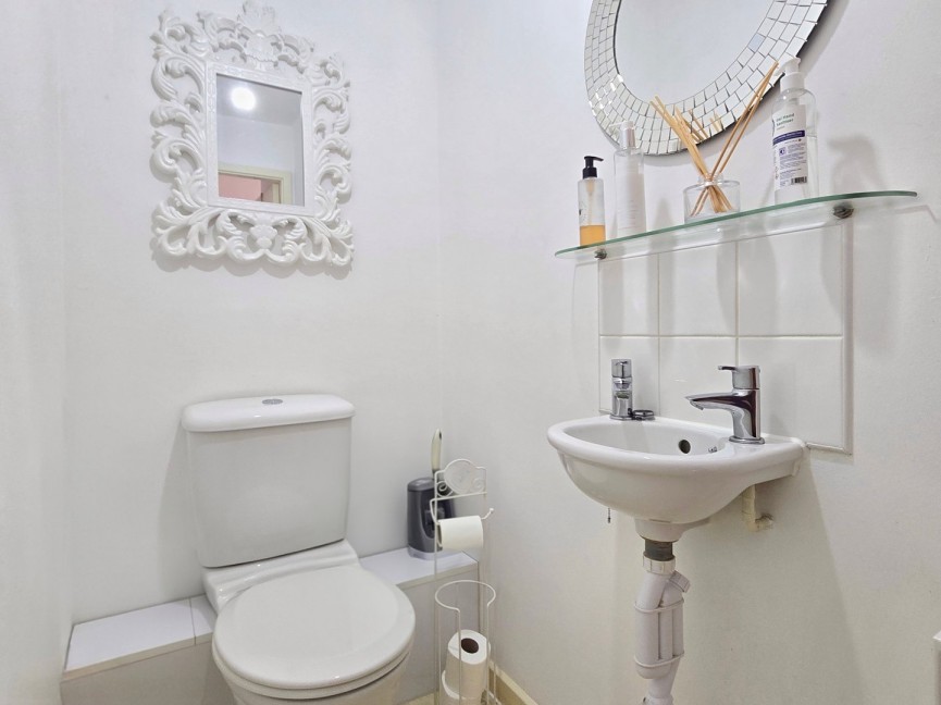 3 bedroom House for Sale Ampthill, Bedfordshire