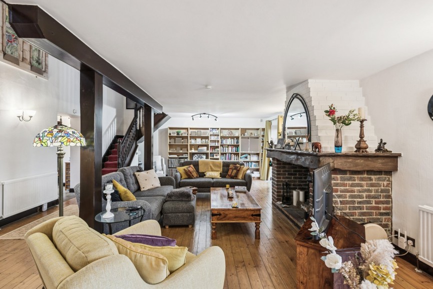 4 bedroom House for Sale Ickleford, Hitchin, Hertfordshire