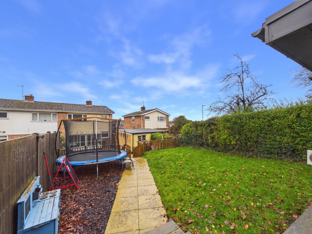 Wheatfield Crescent, Royston, Hertfordshire