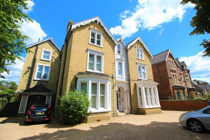 1 bedroom Flat for Letting Ashburnham Road, Bedford
