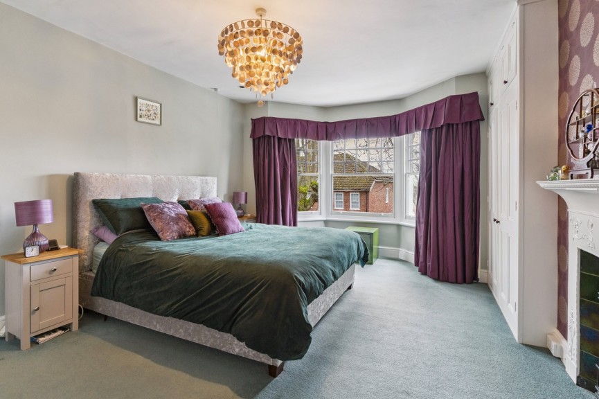 4 bedroom House for Sale Chiltern Road, Hitchin, Hertfordshire