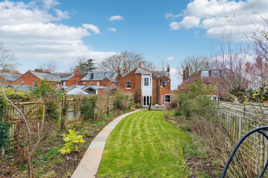 4 bedroom House for Sale Chiltern Road, Hitchin, Hertfordshire