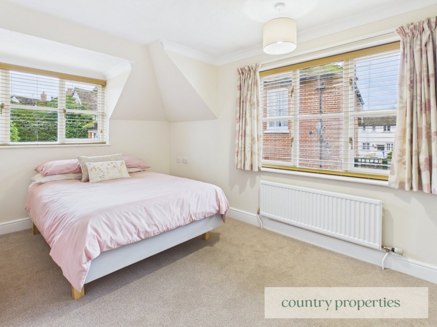 2 bedroom House for Sale Codicote, Hitchin, Hertfordshire