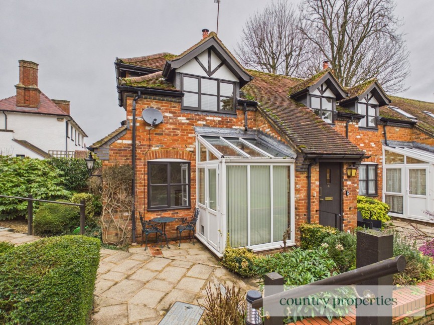 2 bedroom House for Sale Codicote, Hitchin, Hertfordshire