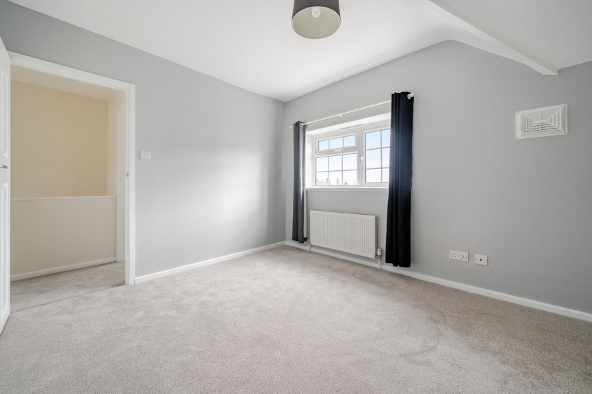 2 bedroom House for Sale Derwent Road, Henlow, Bedfordshire