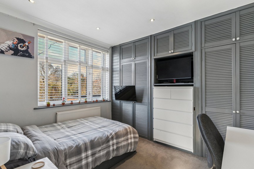 3 bedroom House for Sale Brampton Park Road, Hitchin, Hertfordshire