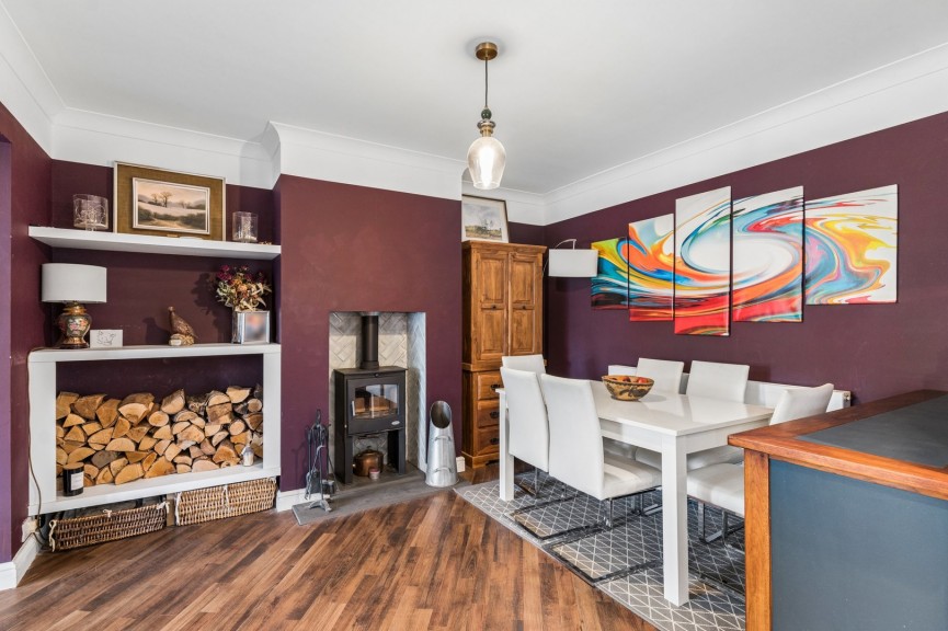 3 bedroom House for Sale Brampton Park Road, Hitchin, Hertfordshire