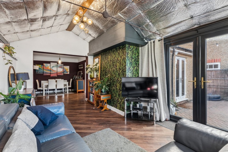 3 bedroom House for Sale Brampton Park Road, Hitchin, Hertfordshire