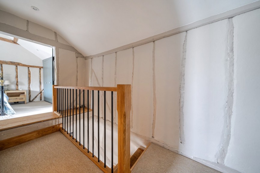 3 bedroom House for Sale High Street, HENLOW, Bedfordshire