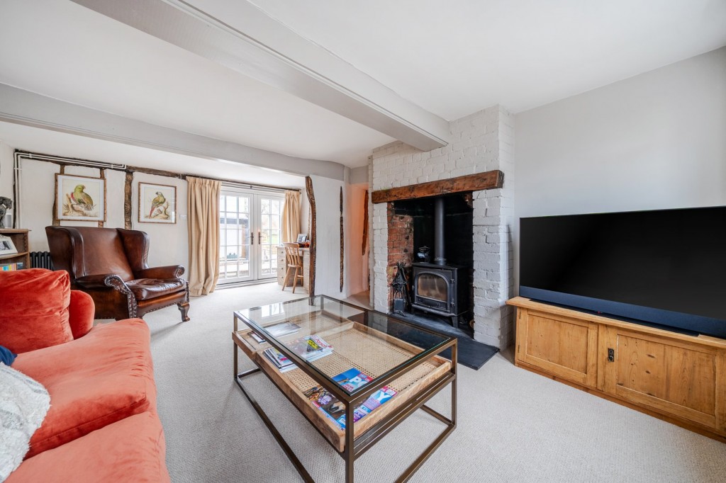 High Street, HENLOW, Bedfordshire