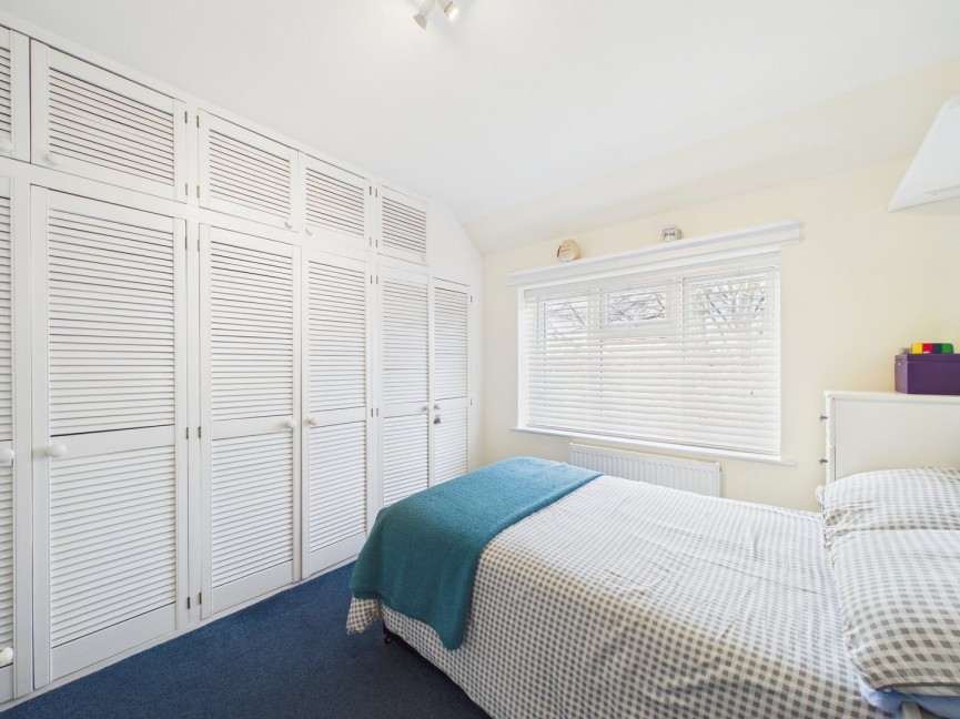 3 bedroom House for Sale Willian Road, Hitchin, Hertfordshire