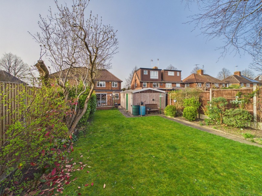 3 bedroom House for Sale Willian Road, Hitchin, Hertfordshire