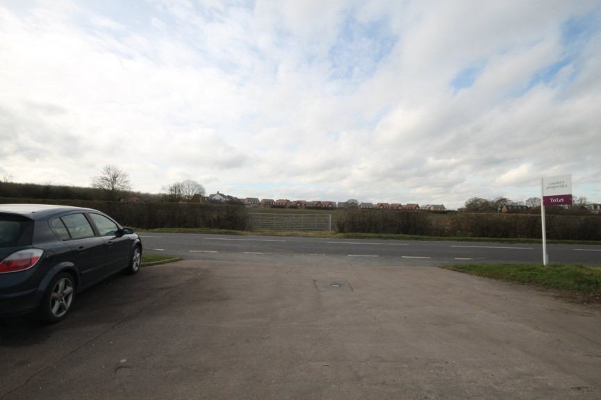 3 bedroom House for Letting Hitchin Road, Shefford, Bedfordshire