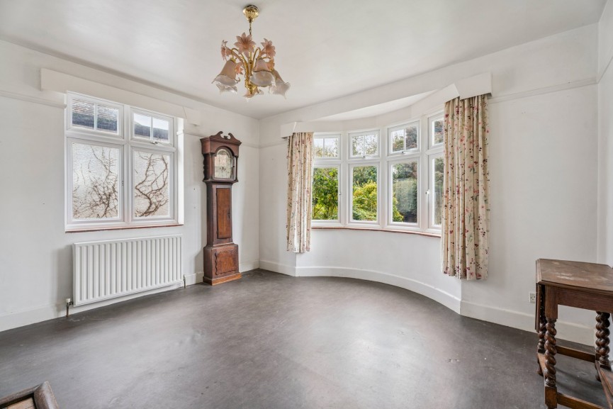 2 bedroom Bungalow for Sale Crow Furlong, Hitchin, Hertfordshire