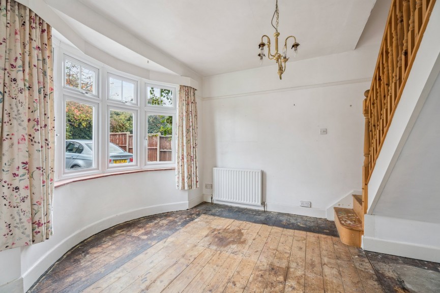 2 bedroom Bungalow for Sale Crow Furlong, Hitchin, Hertfordshire