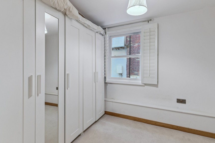 4 bedroom House for Sale Tilehouse Street, Hitchin, Hertfordshire