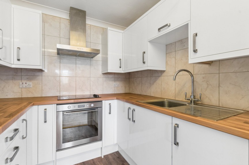 1 bedroom Flat for Sale Bedford Road, HITCHIN, Hertfordshire