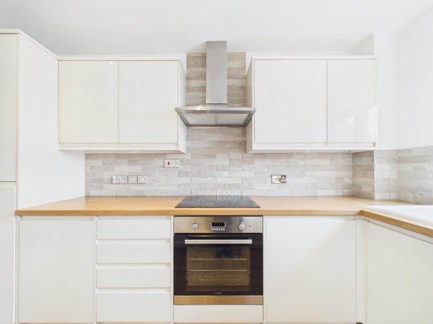 1 bedroom Flat for Sale Park Gate, Hitchin, Hertfordshire