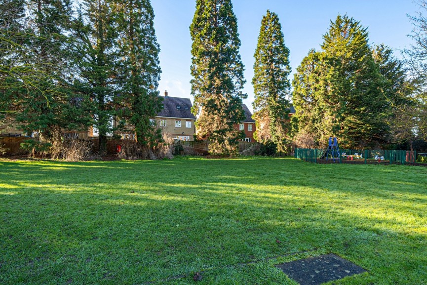 3 bedroom House for Sale Howberry Green, Arlesey, Bedfordshire