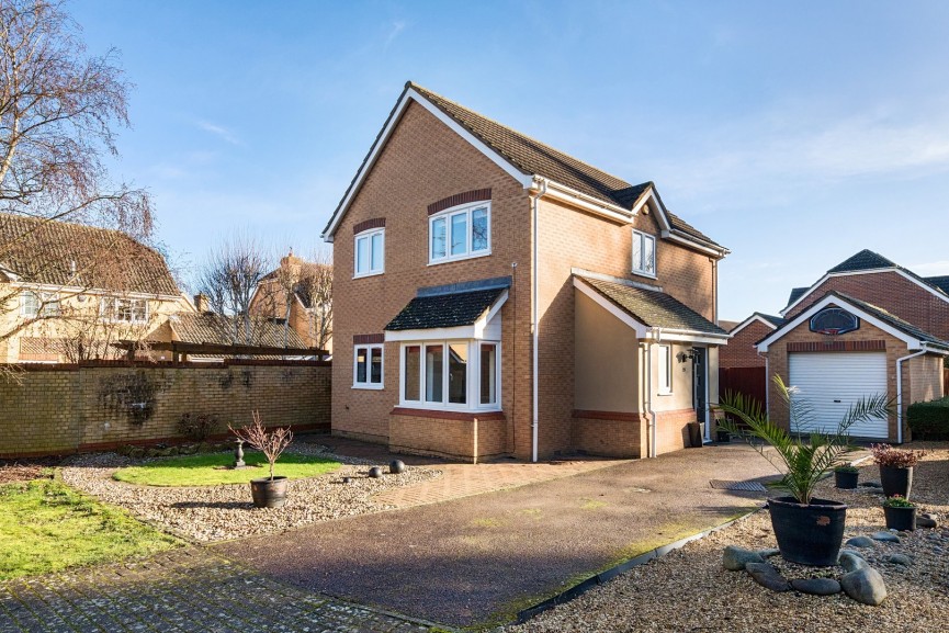 3 bedroom House for Sale Howberry Green, Arlesey, Bedfordshire