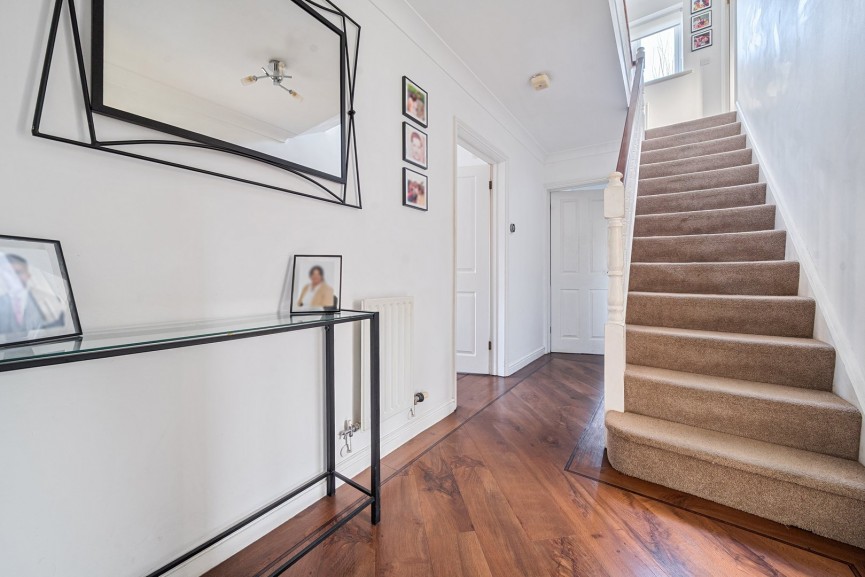 3 bedroom House for Sale Howberry Green, Arlesey, Bedfordshire