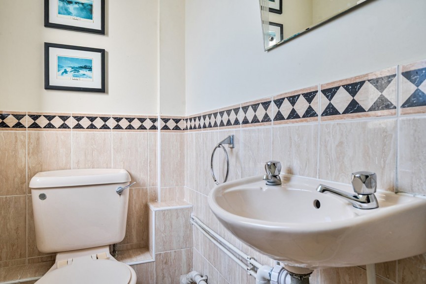 3 bedroom House for Sale Howberry Green, Arlesey, Bedfordshire