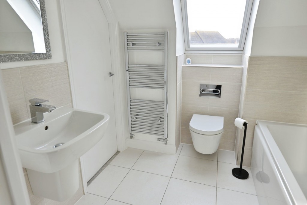 High Street flat 5, Shefford