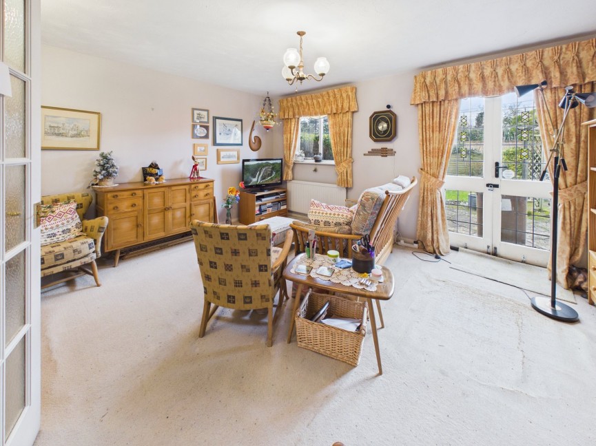 3 bedroom House for Sale Larkins Close, Baldock, Hertfordshire