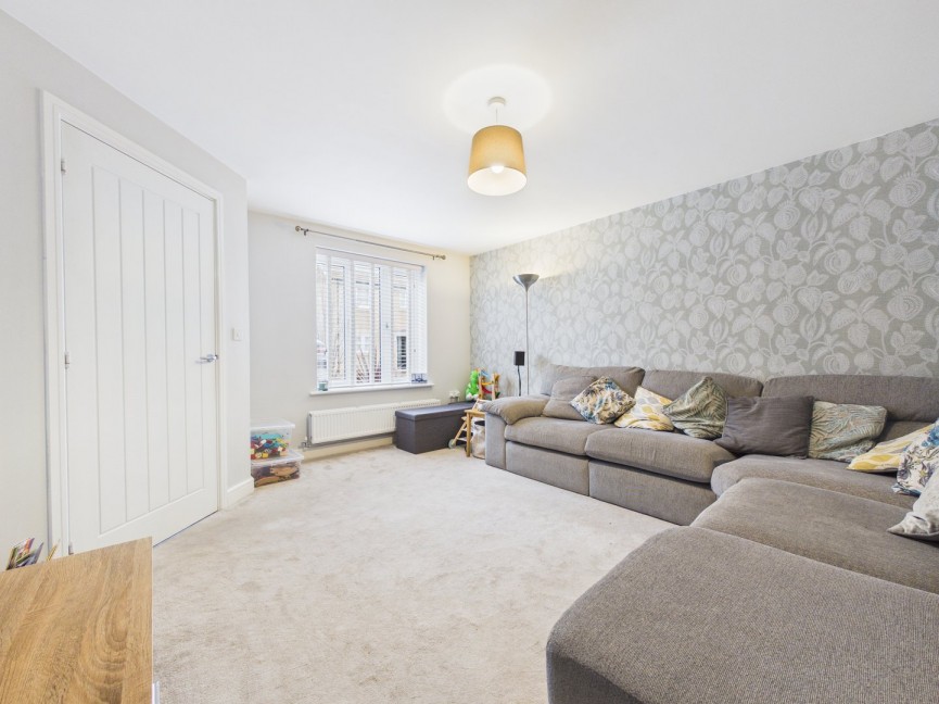 3 bedroom House for Sale Wilson Close, Biggleswade, Bedfordshire