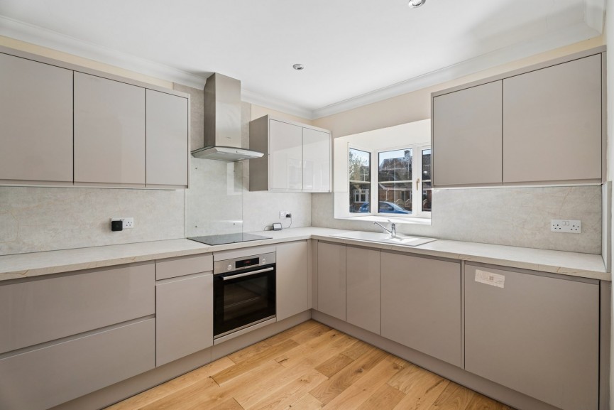 4 bedroom House for Sale Bearton Avenue, Hitchin, Hertfordshire